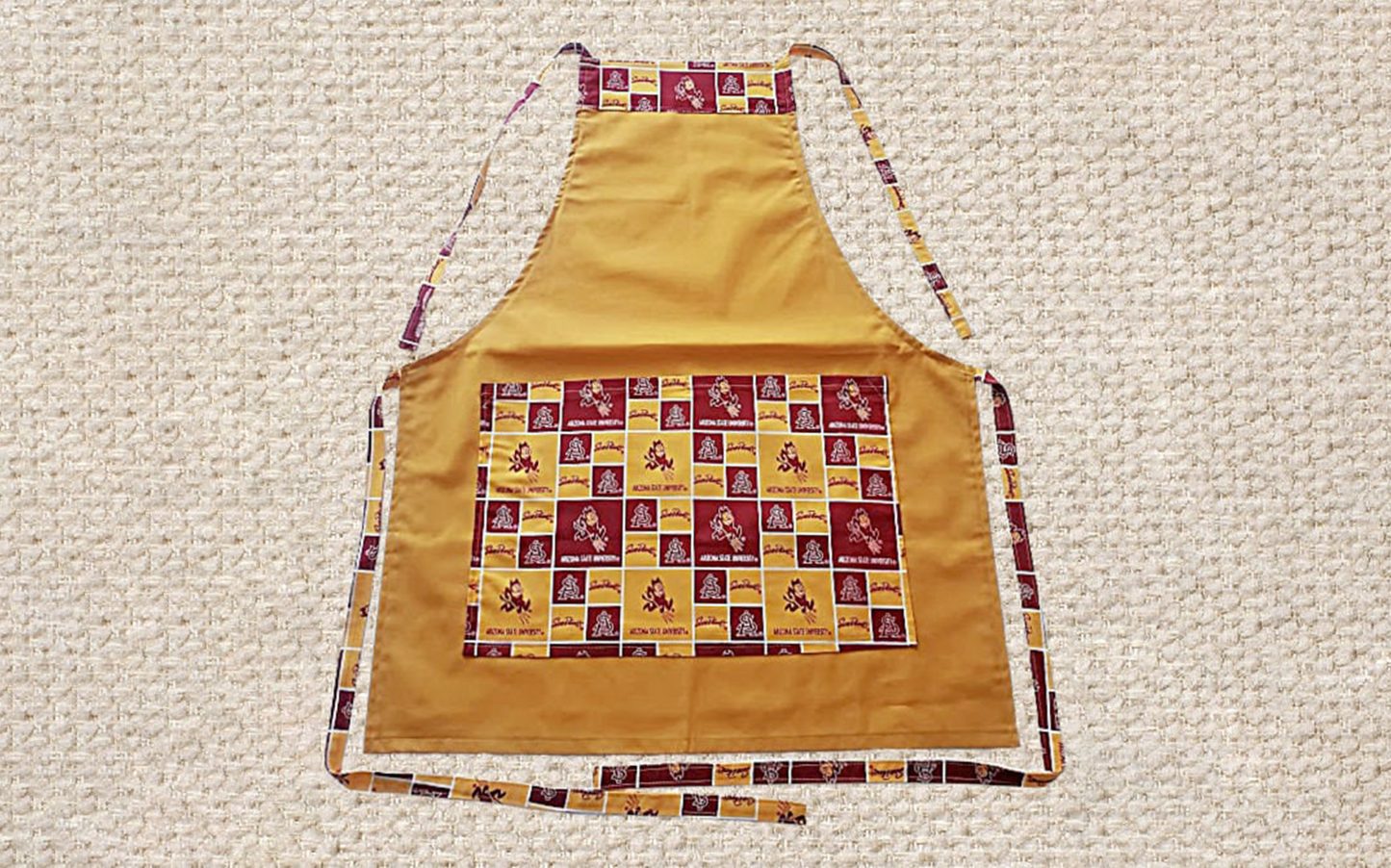 HANDMADE APRONS for College Fans: Tailgate Parties, BBQs and Everyday Use Made Easy! One Size Fits Up to 4X Size, Durable & Great Gift Idea!