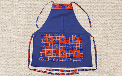 ULTIMATE BBQ APRON for Grill Masters! Unisex Up to 4X Size - Easy Clean & Durable, Ideal Gift Choice. Cheer on Your Favorite College Team.