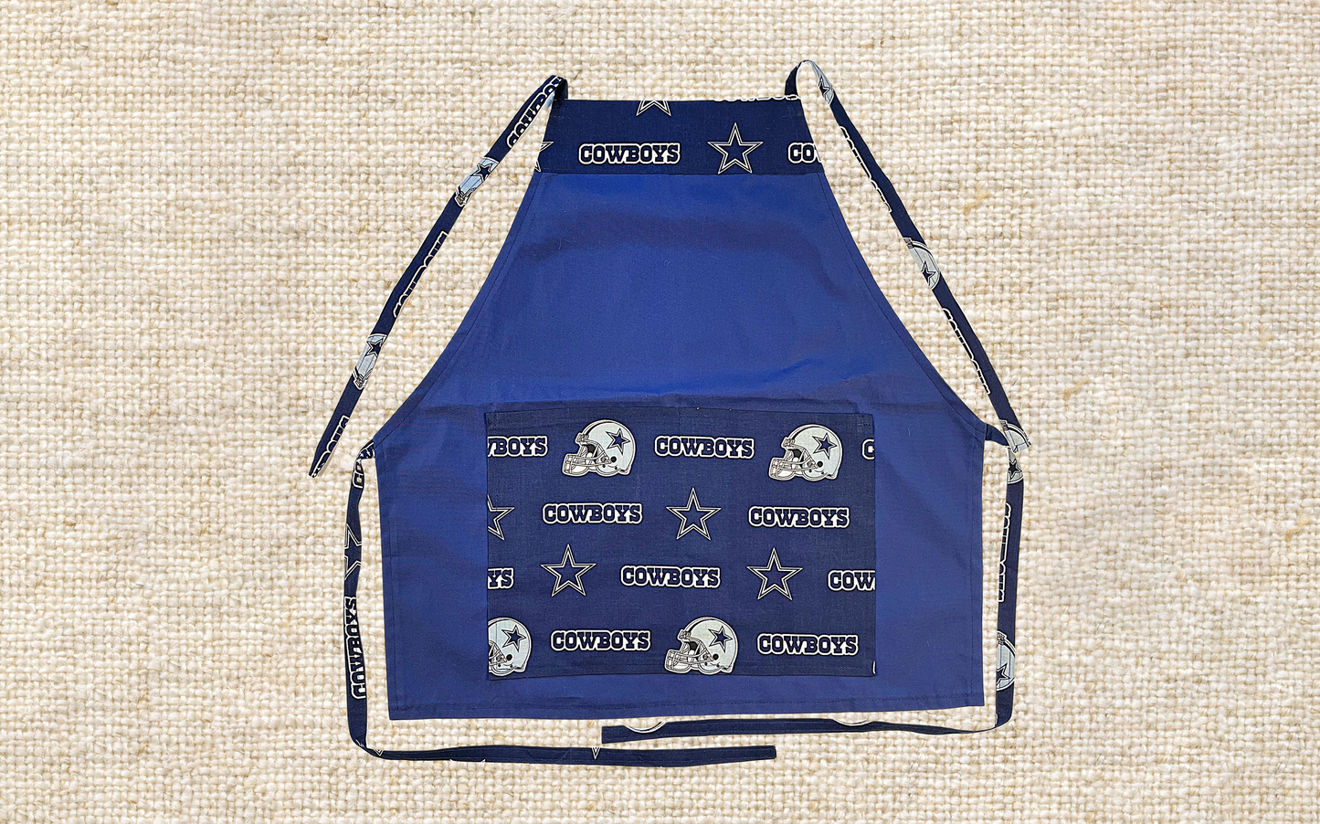 ULTIMATE BBQ APRON for Grill Masters! Unisex Up to 4X Size - Easy Clean & Durable, Ideal Gift Choice. Cheer on your favorite football team.