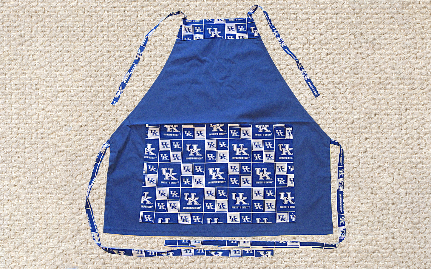 FUN COLLEGE APRONS: Great for B.B.Q, Tail Gating & Everyday Use. Unisex Size Fits Up to 4X Size. Easy Care, Durable, Great Gift Idea!