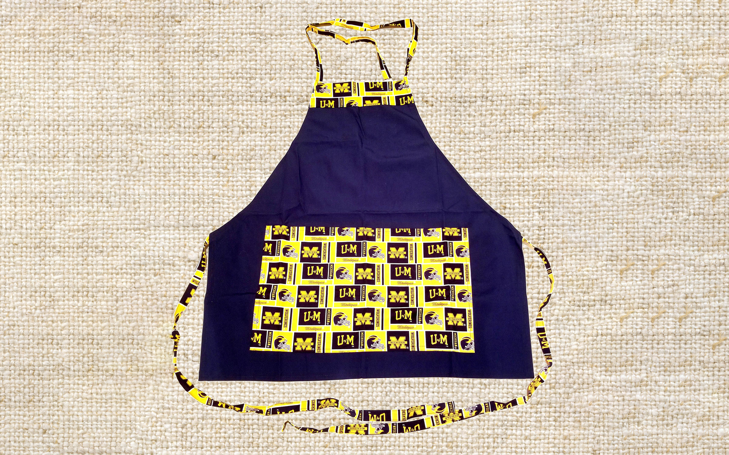 HANDMADE APRONS for College Fans: Tailgate Parties, BBQs and Everyday Use Made Easy! One Size Fits Up to 4X Size, Durable & Great Gift Idea!