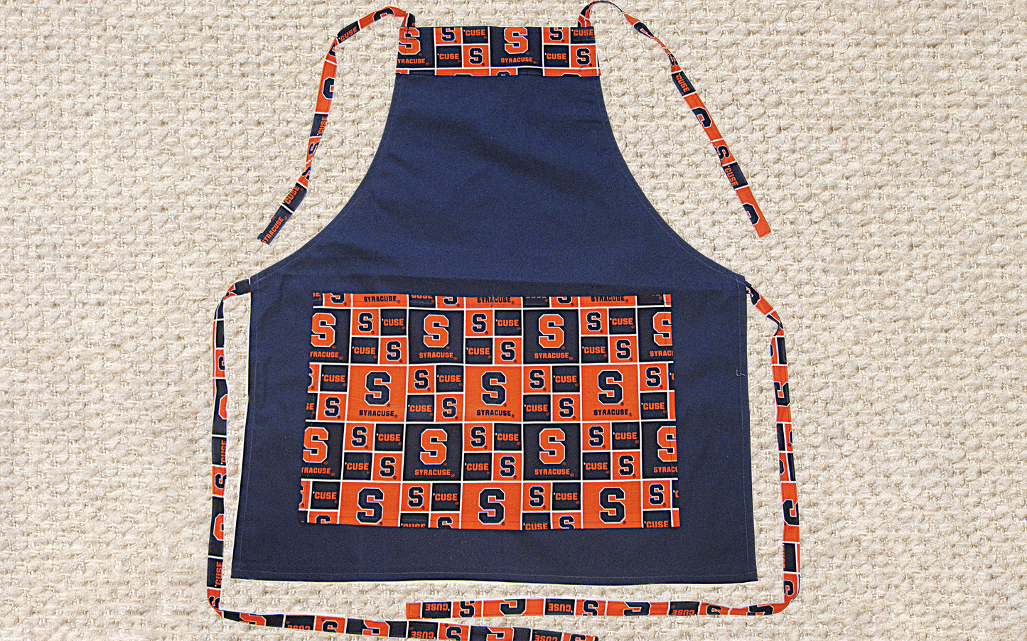 FUN COLLEGE APRONS: Great for B.B.Q, Tail Gating & Everyday Use. Unisex Size Fits Up to 4X Size. Easy Care, Durable, Great Gift Idea!